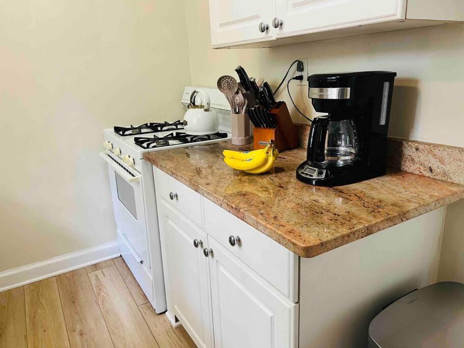 Dc'S Best Location 4 Bed With Parking Walk To Metro And Nightlife Bethesda Row تشيفي تشيس المظهر الخارجي الصورة