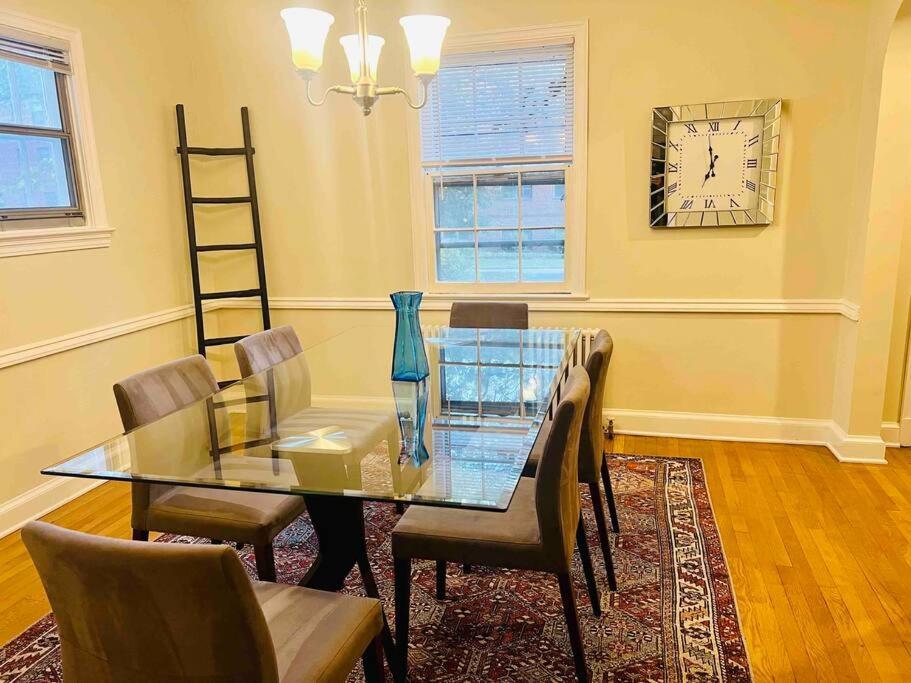 Dc'S Best Location 4 Bed With Parking Walk To Metro And Nightlife Bethesda Row تشيفي تشيس المظهر الخارجي الصورة