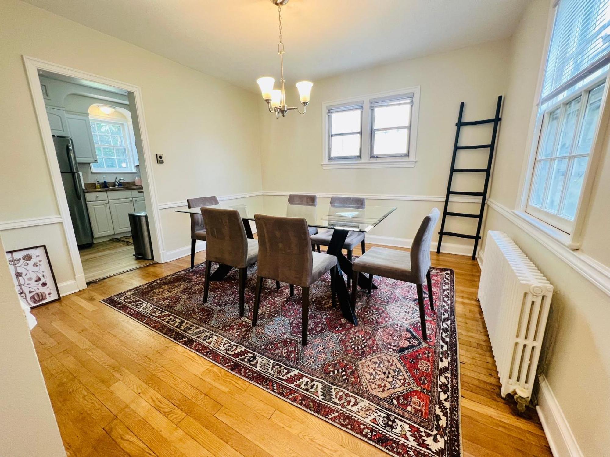 Dc'S Best Location 4 Bed With Parking Walk To Metro And Nightlife Bethesda Row تشيفي تشيس المظهر الخارجي الصورة